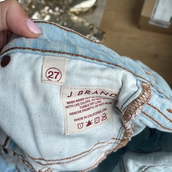 J Brand cutoff shorts in Aquarius style - Picture 6 of 6